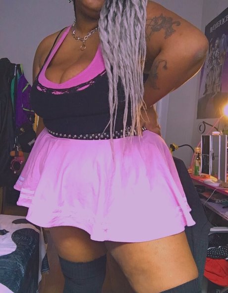 lilithlondon 裸のポルノスター 写真