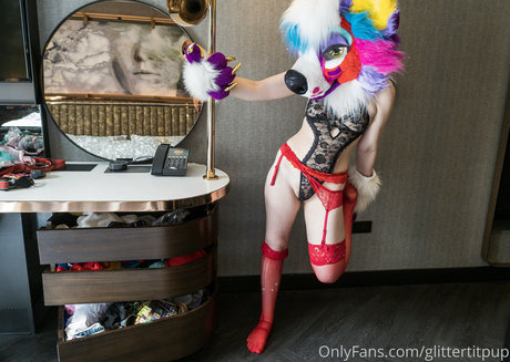 戦利品オンリーファンズ ヌード 画像