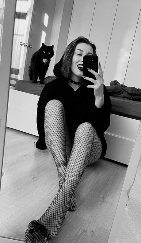 anya klemen 可愛いモデル 写真