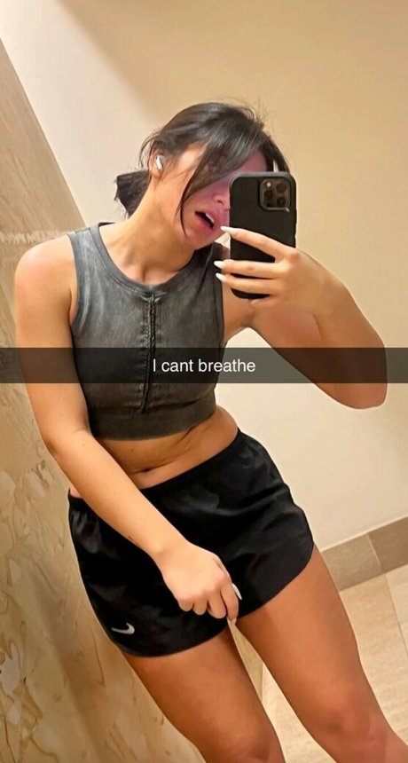 Tabitha Swatosh 最高のスター ギャラリー