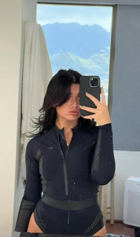 Tabitha Swatosh 可愛い女優 画像