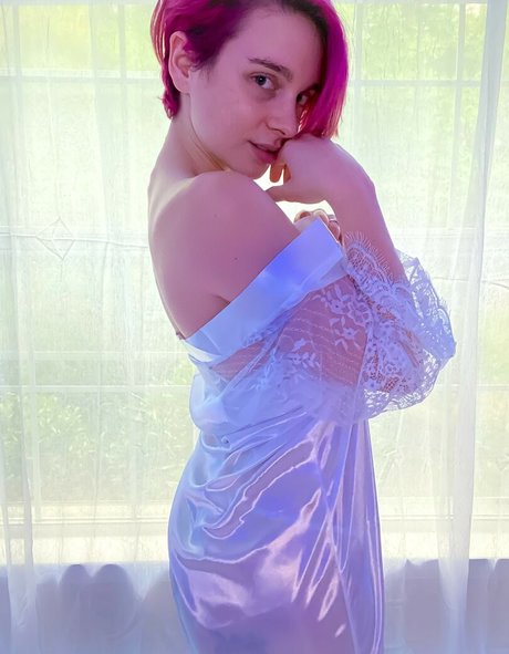 フィットネスインフルエンサーオンリーファンズ 限定 写真