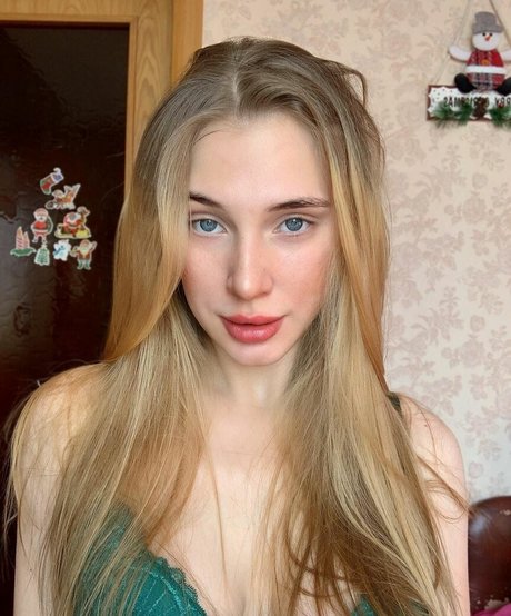 Girl Valerie 高品質スター 写真