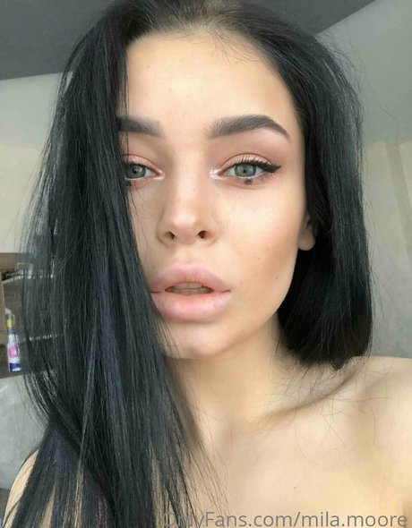 your milamoore かわいいモデル 写真