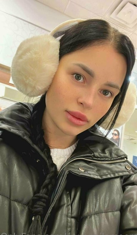 your milamoore ポルノスター アダルト 画像