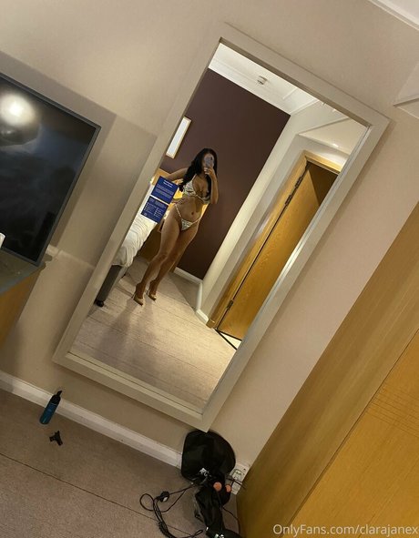 アジア人女性OnlyFans ホットヌード 画像