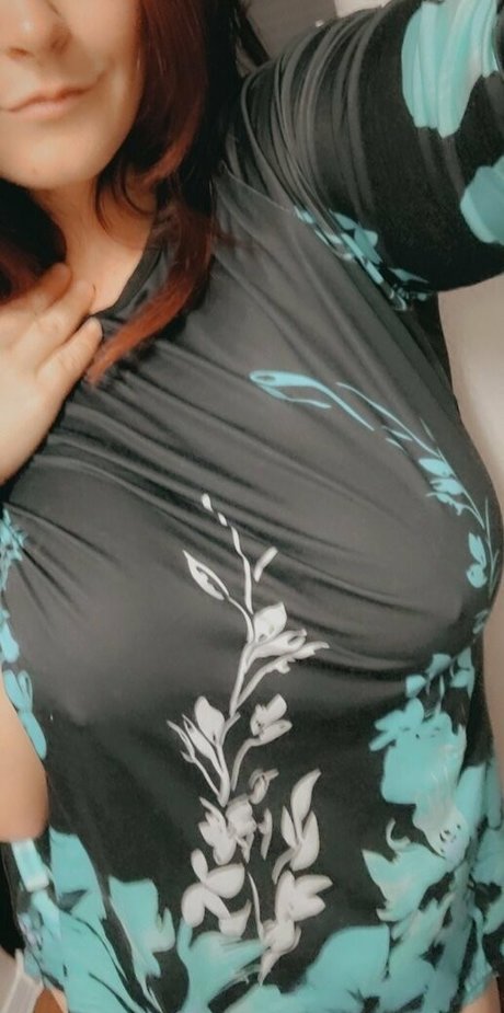 lolladoll ホットスター 画像