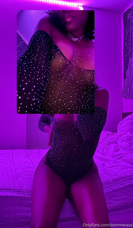 dommevaay トップポルノスター ギャラリー