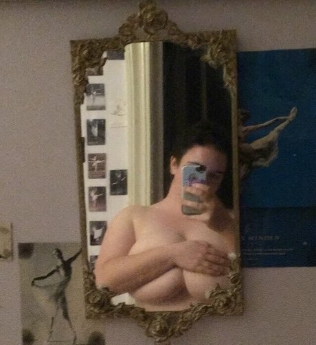 Alida Roos 完璧なスター 画像