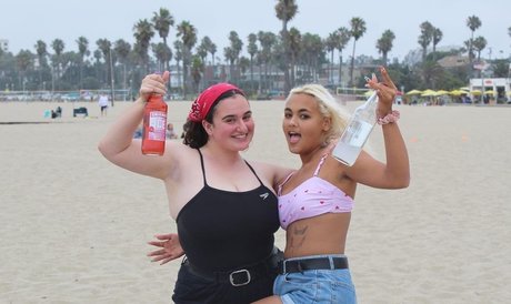 Alida Roos ポルノスター 画像