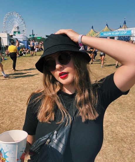 小人の裸OnlyFans HD ギャラリー