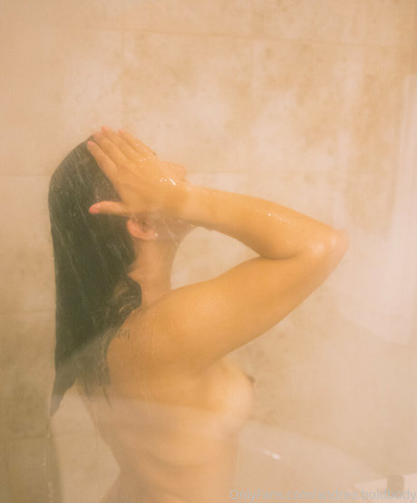 Andrea Boldbody 素敵な女優 写真