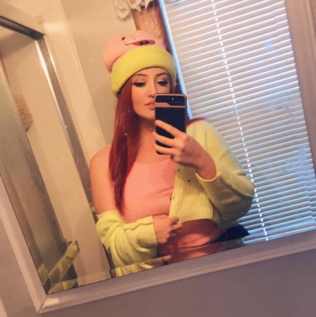 Alexis Marie ヌードモデル 写真