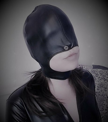 dahliafallonfree ポルノスター 無料 画像