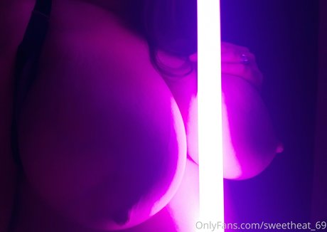 sweetheat 69 ポルノスター アート 写真