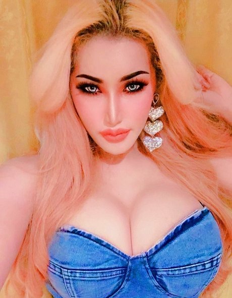 ブラジルの猫オンリーファンズ えろた 写真