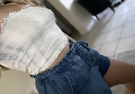 Lilblondegirl 素敵なモデル 画像