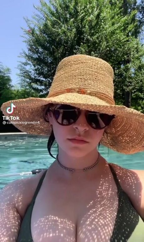 厚いアナルOnlyFans えろ 画像