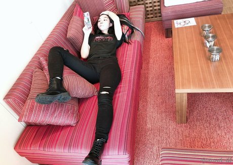 anad df ポルノスター ヌード 写真