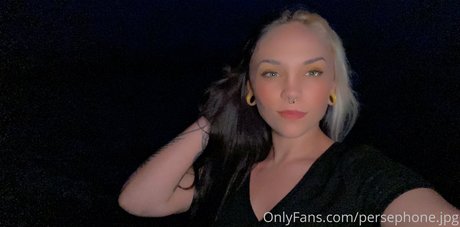 赤毛のソロOnlyFans 裸 ギャラリー