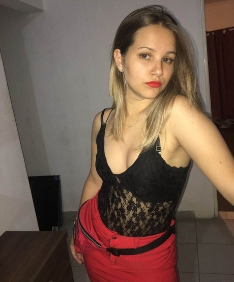 Agus Loudeiro スター ヌード 写真