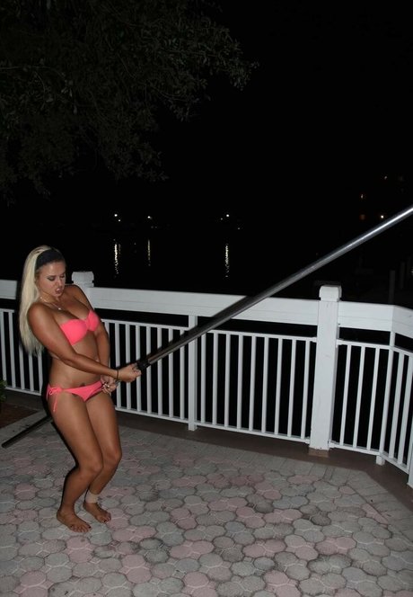 熟女の足オンリーファンズ 可愛い 写真