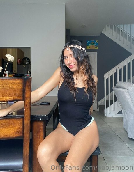 paolamoon 最高のスター ギャラリー