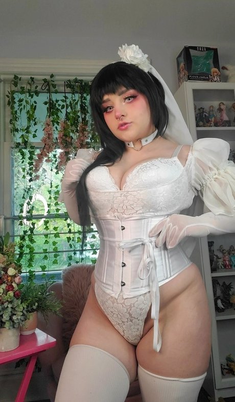 Kirihill エロティックなモデル 写真