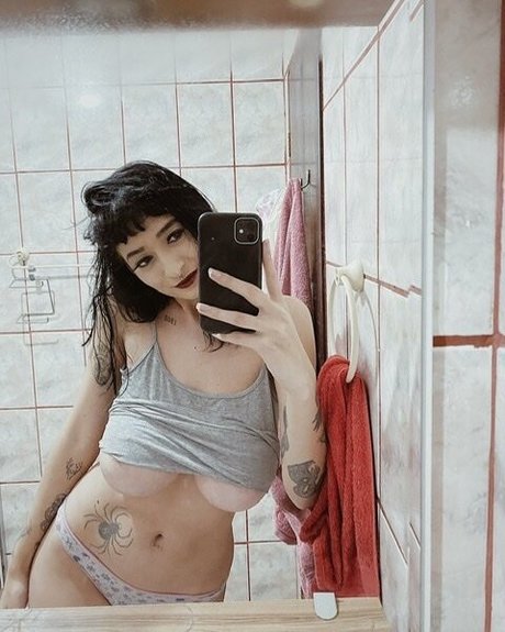 Wila Ribeiro 独占スター 写真