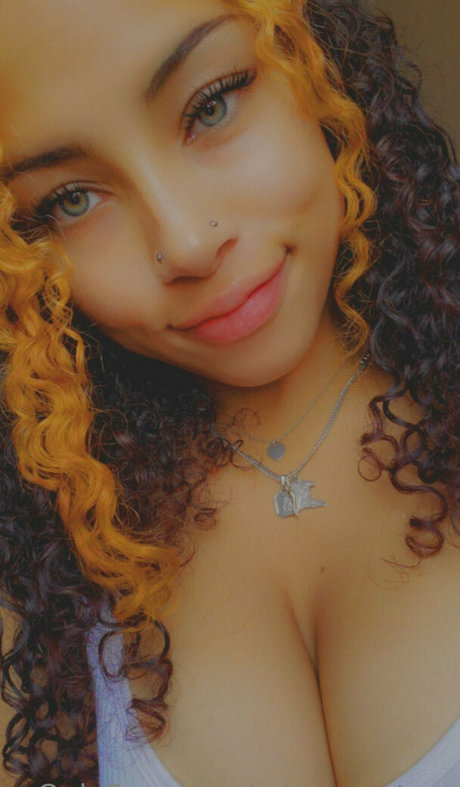 ハードコアアジアンOnlyFans ホット裸 写真