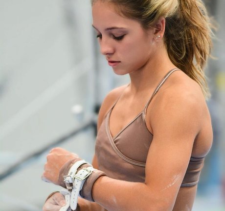 Isabella DuCharme 高品質モデル 写真