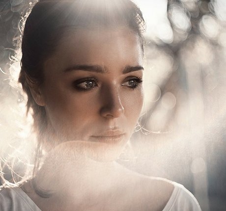 Guerlain ポルノスター 裸 画像