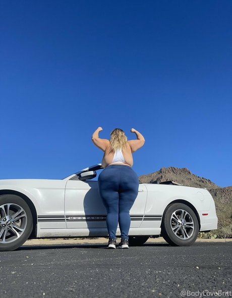 ヌード 屋外 OnlyFans 無料ヌード 写真