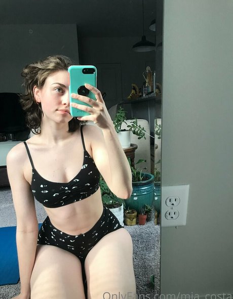 アジア人 BBC オンリーファンズ 無料セクシー 写真