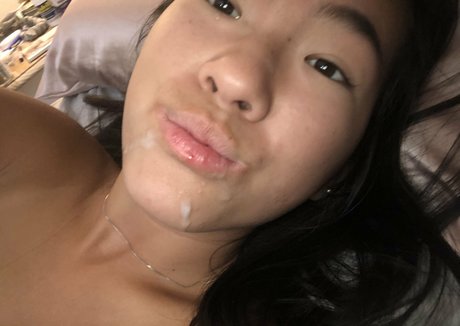 50歳以上のオンリーファンズ ホットxxx 画像