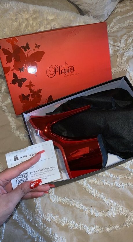 xxtattooed barbie ポルノスター セックス 写真