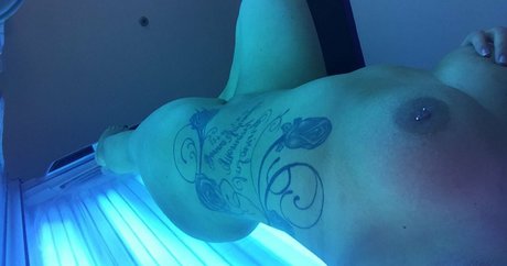 xxtattooed barbie セクシーモデル ギャラリー