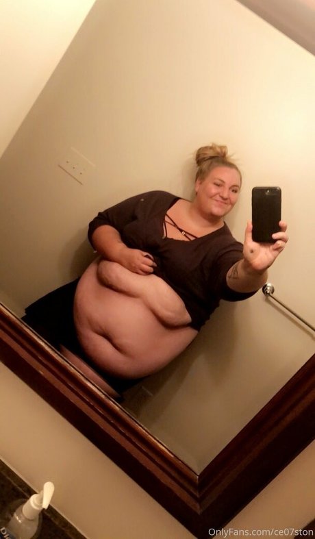 ce07ston トップモデル 写真