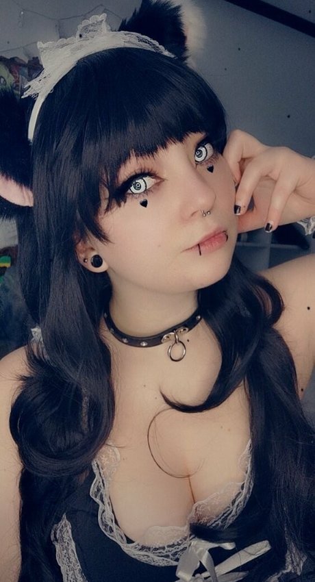 毛深い足のOnlyFans ホット裸 画像