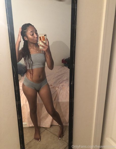 Heavenbaee 高品質モデル ギャラリー