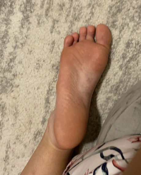 プリティオンリーファンズ アダルト 画像