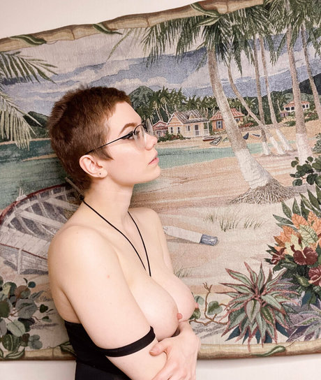 ママの足OnlyFans 無料ポルノ 画像