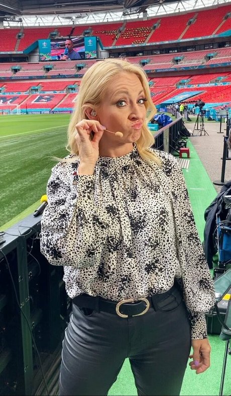 Natalie Pirks セックスポルノスター 画像