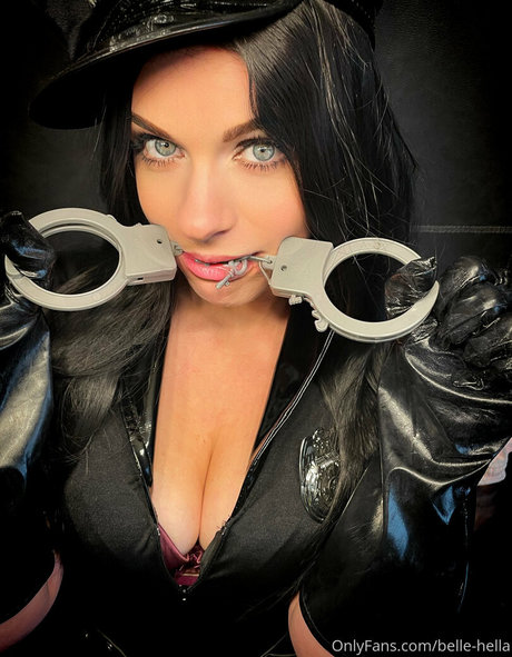 小人の裸OnlyFans エロチック 写真