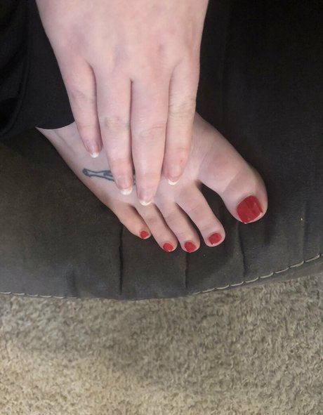 chubbyhannah セクシー女優 写真