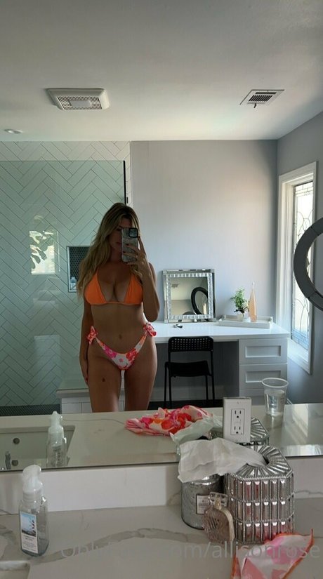 ニューハーフアナルOnlyFans 無料ヌード 写真