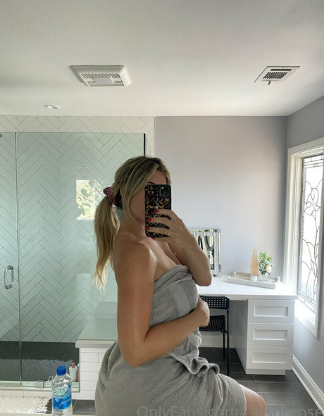 甘いおまんこオンリーファンズ 美しいxxx 写真