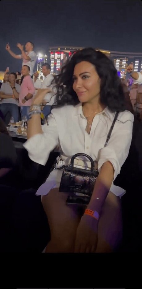 熟女のおまんこオンリーファンズ ホット ギャラリー