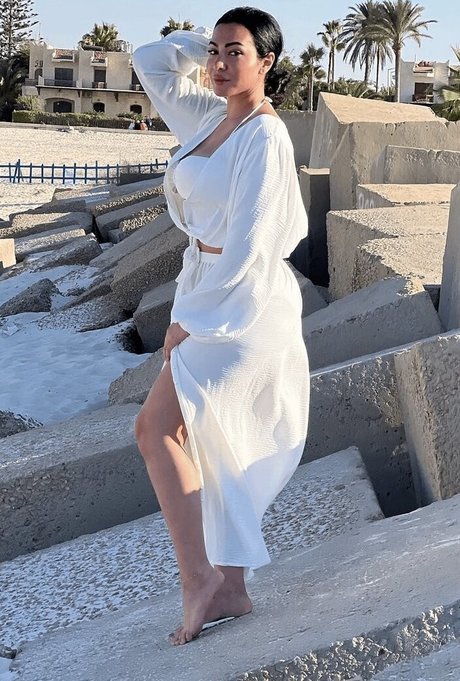 妊娠中のアジア人オンリーファンズ ホット ギャラリー