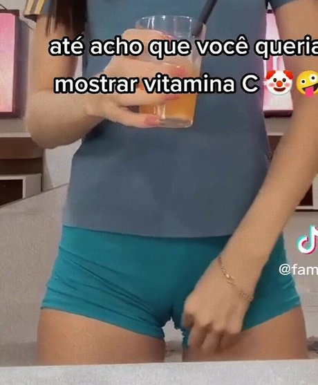 18歳以下の無料OnlyFans 裸 写真